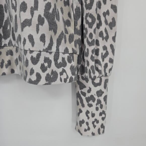 Chaser Women's Leopard Cheetah Animal Print Round Neck Puff Sleeve Sweater XS - Picture 7 of 11